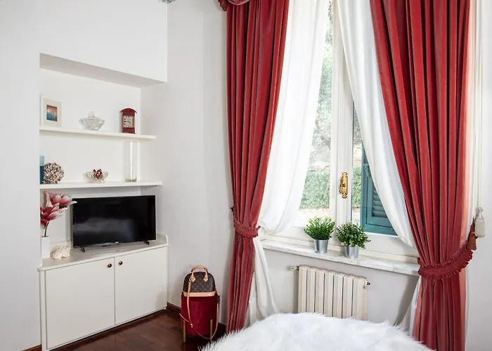 Thekeystudio, Casa Ilenia Al Belvedere Hanbury Appartement *